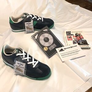 2005 Pro-Keds Rocawear NWT with shoezeum certificate of authenticity
